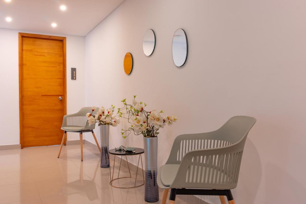 Infinity Hotel Меделин Екстериор снимка