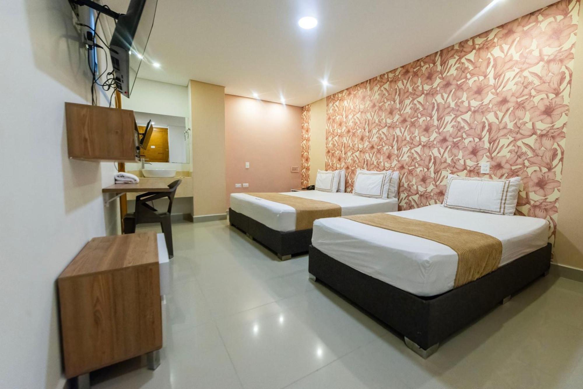 Infinity Hotel Меделин Екстериор снимка